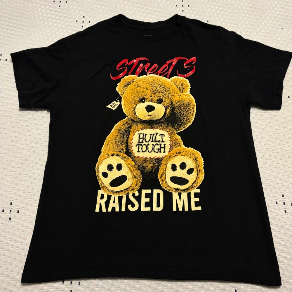Streets Raised Me Tshirt Medium